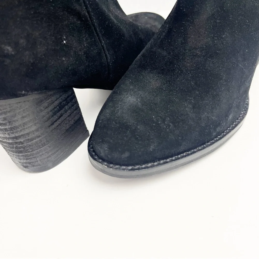 BLONDO Nada Black Leather Stacked Heel Waterproof Knee High Boots, Size 9.5